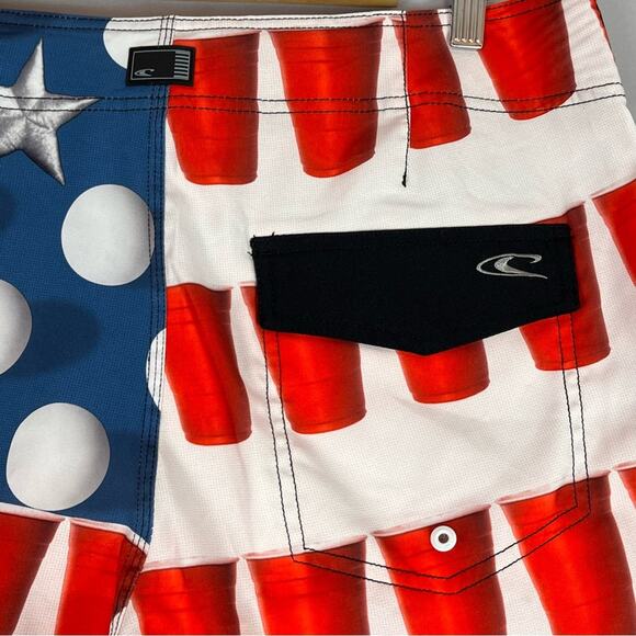 O’Neill Beer Pong Board Shorts Swim Trunks Mens 33 Red White Blue Flag Solo Cup - Picture 4 of 10